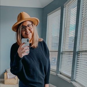 Meet your Posher, Karen